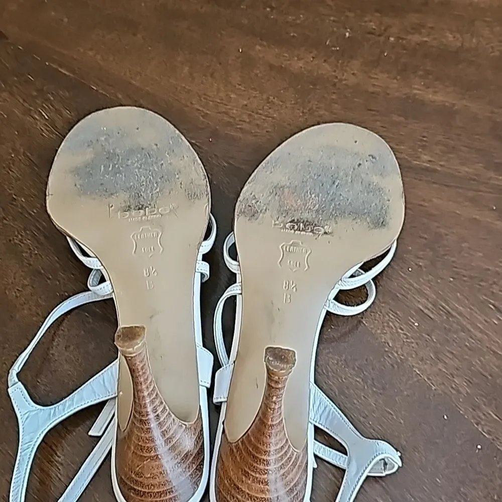 Bebe y2k‎ white, sctrappy heels size 8.5
